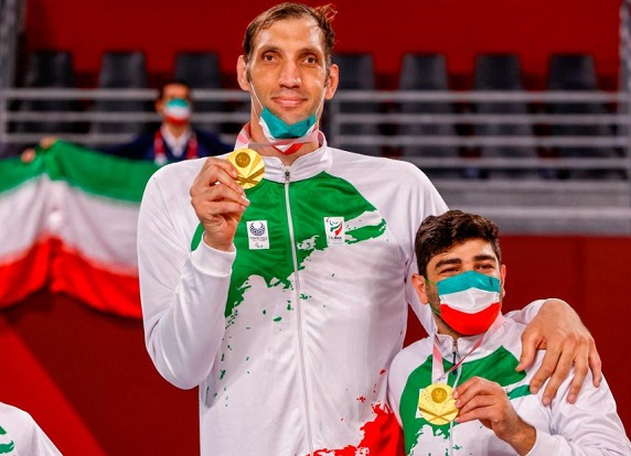 Chama-se Morteza Mehrzad, é iraniano e atleta paralímpico de