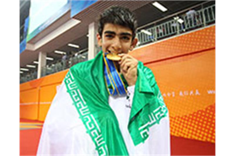 Iranian-swimmer-Izadyar-dreams-of-Paralympic-medal