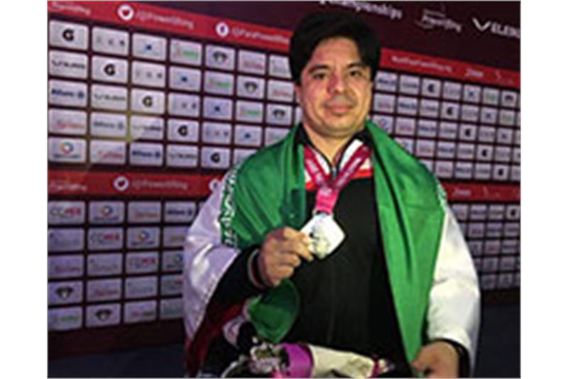 Iran’s-Farzin-snatches-gold-in-Mexico-City-2017