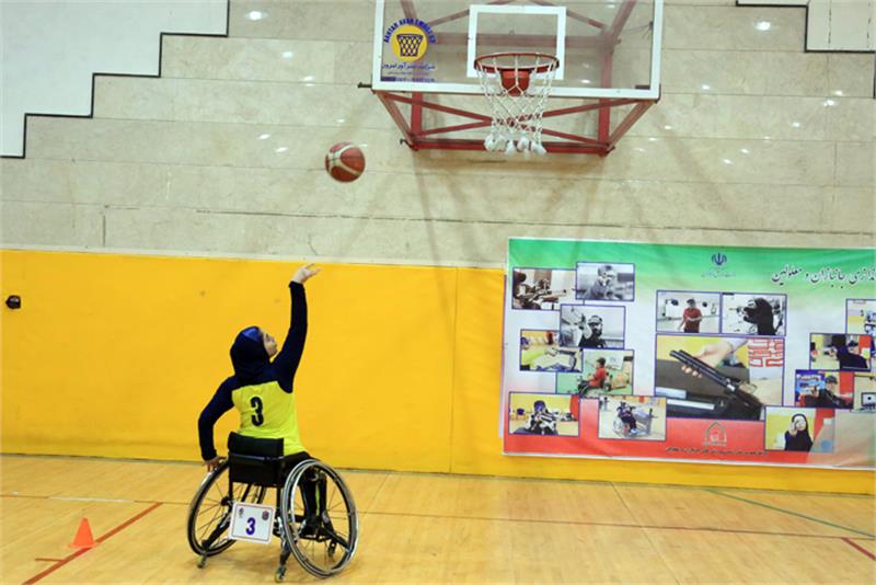 Female wheelchair basketball players follow the fifth round of Hangzhou trainings